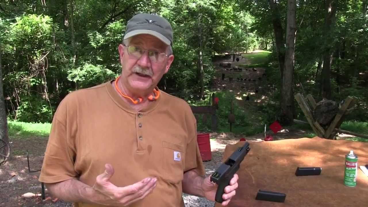 Испытание пистолета Glock на прочность с использованием черного пороха