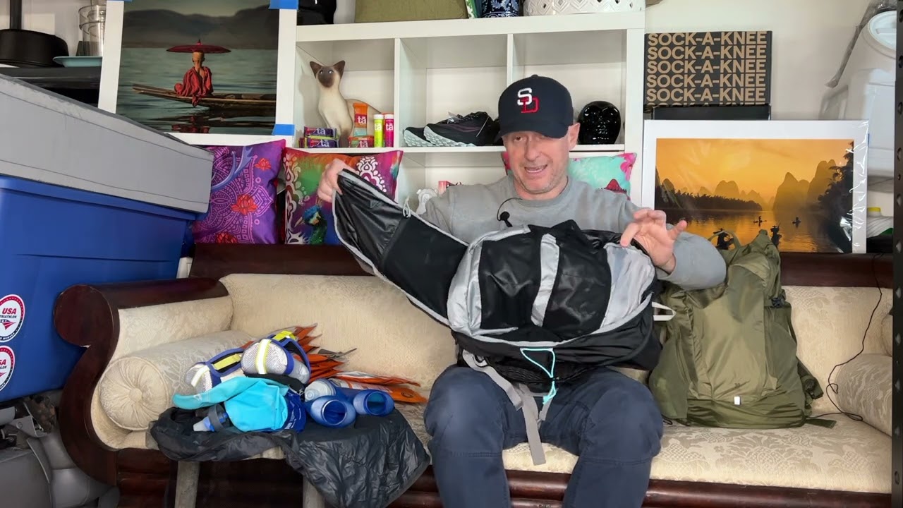 Deux sacs à dos au Marathon Des Sables. Voici le premier.