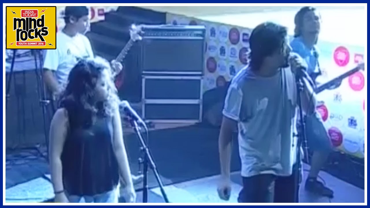 Squarez Attached Performs At Delhi Mind Rocks