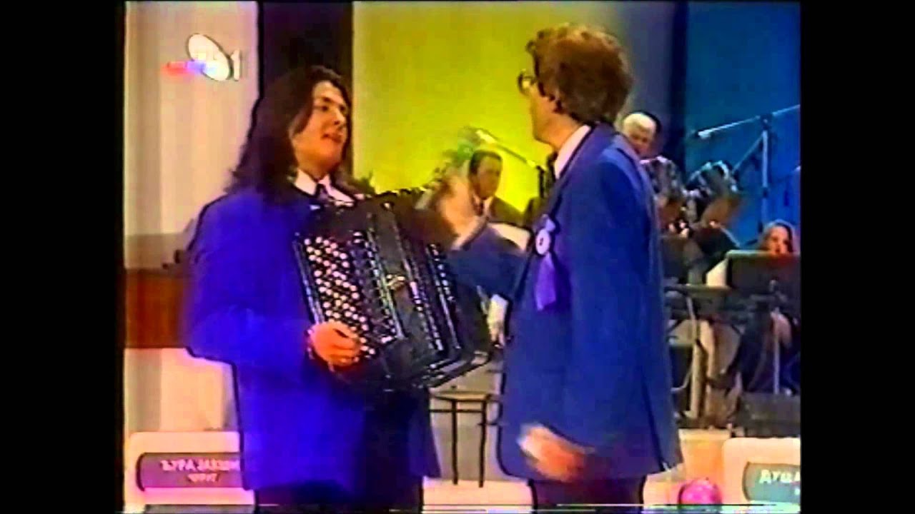 Srdjan Bakic-nastup u muzickom toboganu-Umetnicko a moll kolo