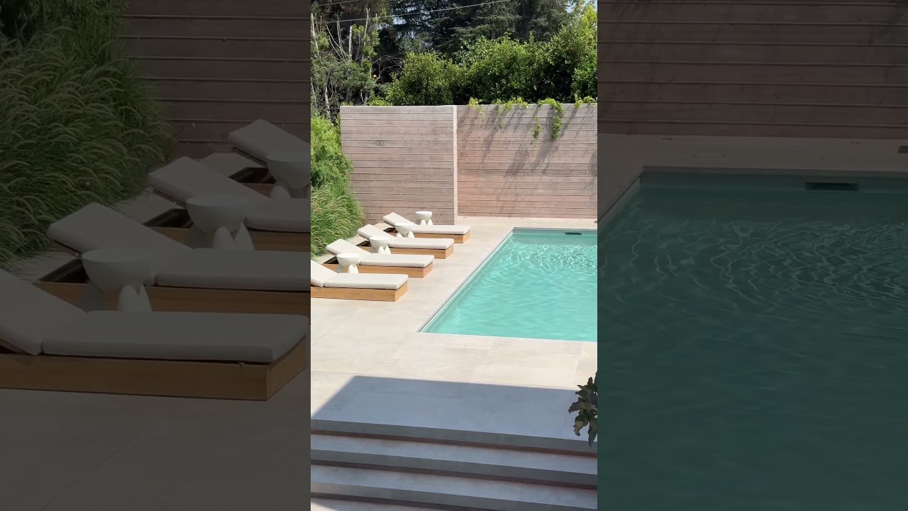 Amazing new construction on the ultra desirable La Mesa Rd in Santa Monica. #architecture
