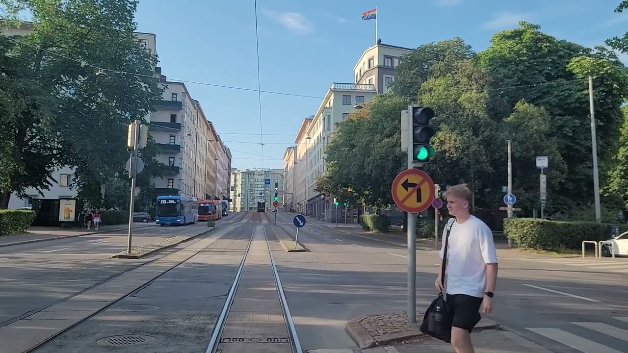 Helsingin raitiolinja 8,6 Saukonpaasi-Arabia-Eiranranta. Helsinki tramline 8,6. @hslhrt @kaupunkiliikenne