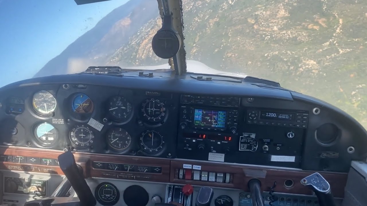 Piper Cherokee Lake Wohlford Landing 1,300 FT Strip