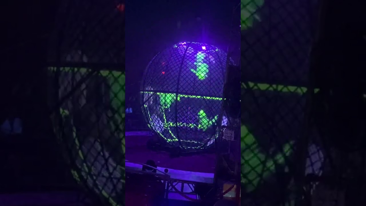 Circus Vargas motorcycle stunt