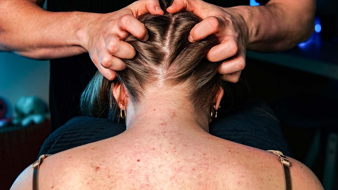 ASMR NAPE FOCUS - Scratching Nape of the Neck UP THE SCALP /w Upper Back (No Talking)
