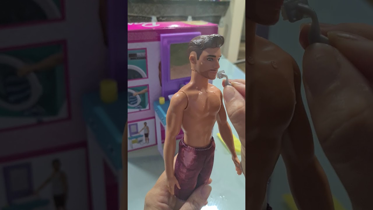 Playset Ken faz a barba !