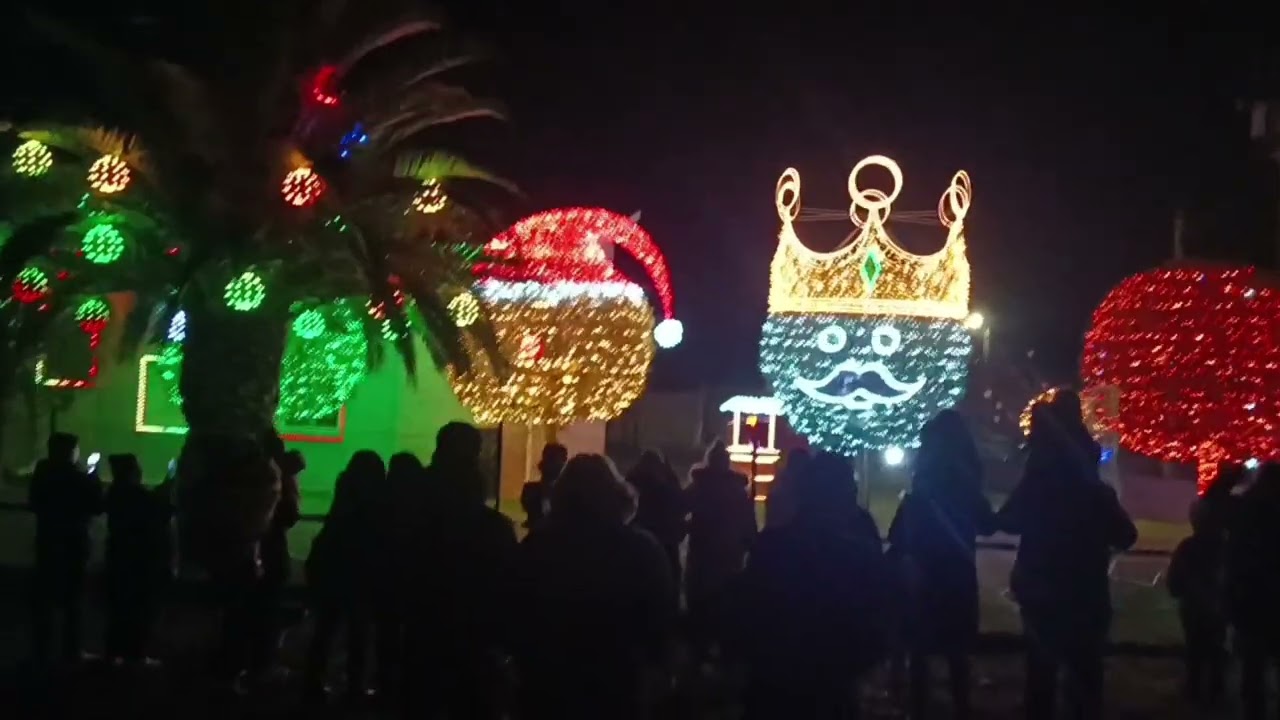 Extracto del espectáculo de luces de la casa de Parbayón en Navidad