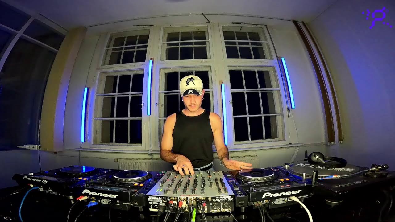 PATTERN: Selection 91 - Perfo - 9 PM