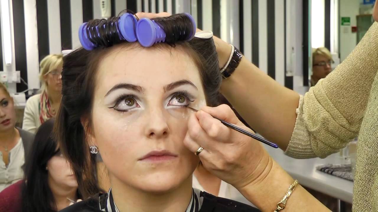 1960's make-up demo