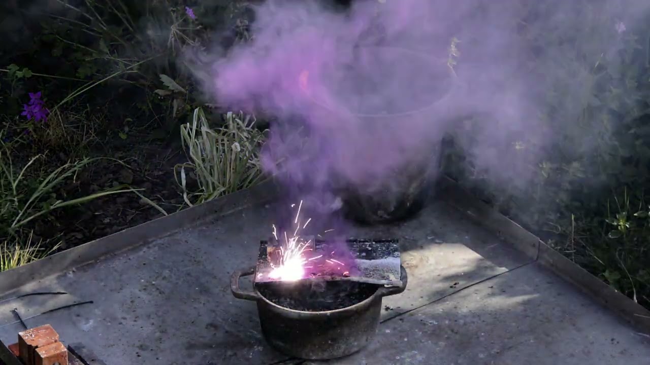 Thermite: Aluminium + iodine oxide ( Al+I2O5 ) v2
