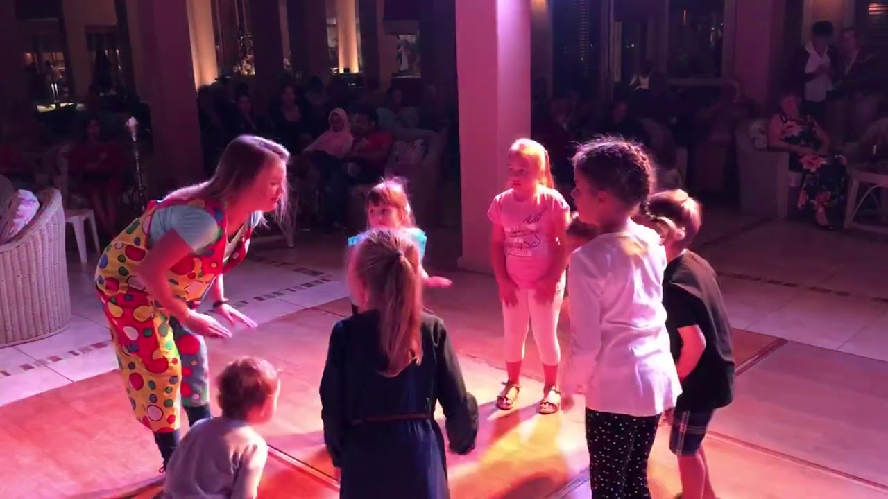 Aram zam zam. Mini disco in Egypt