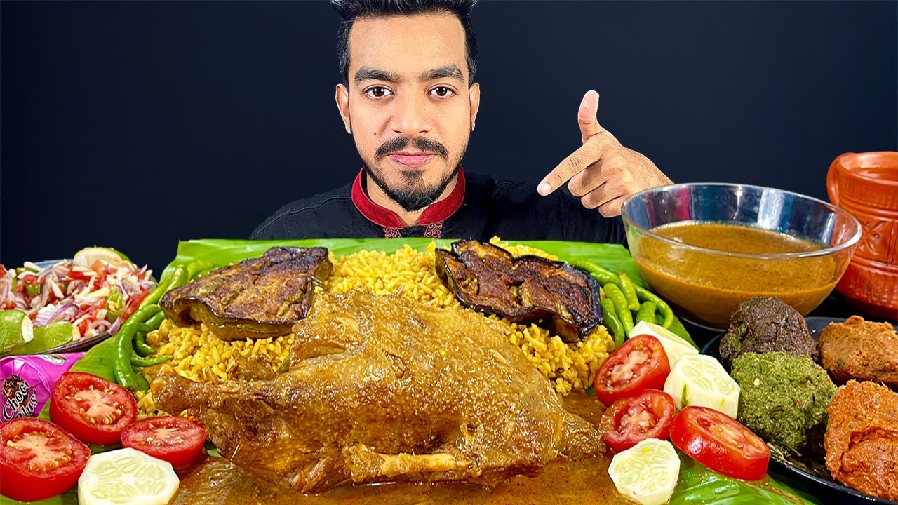 SPICY WHOLE DUCK CURRY & BHUNA KHICHURI WITH SPICY VORTA EATING SHOW || ASMR MUKBANG EATING