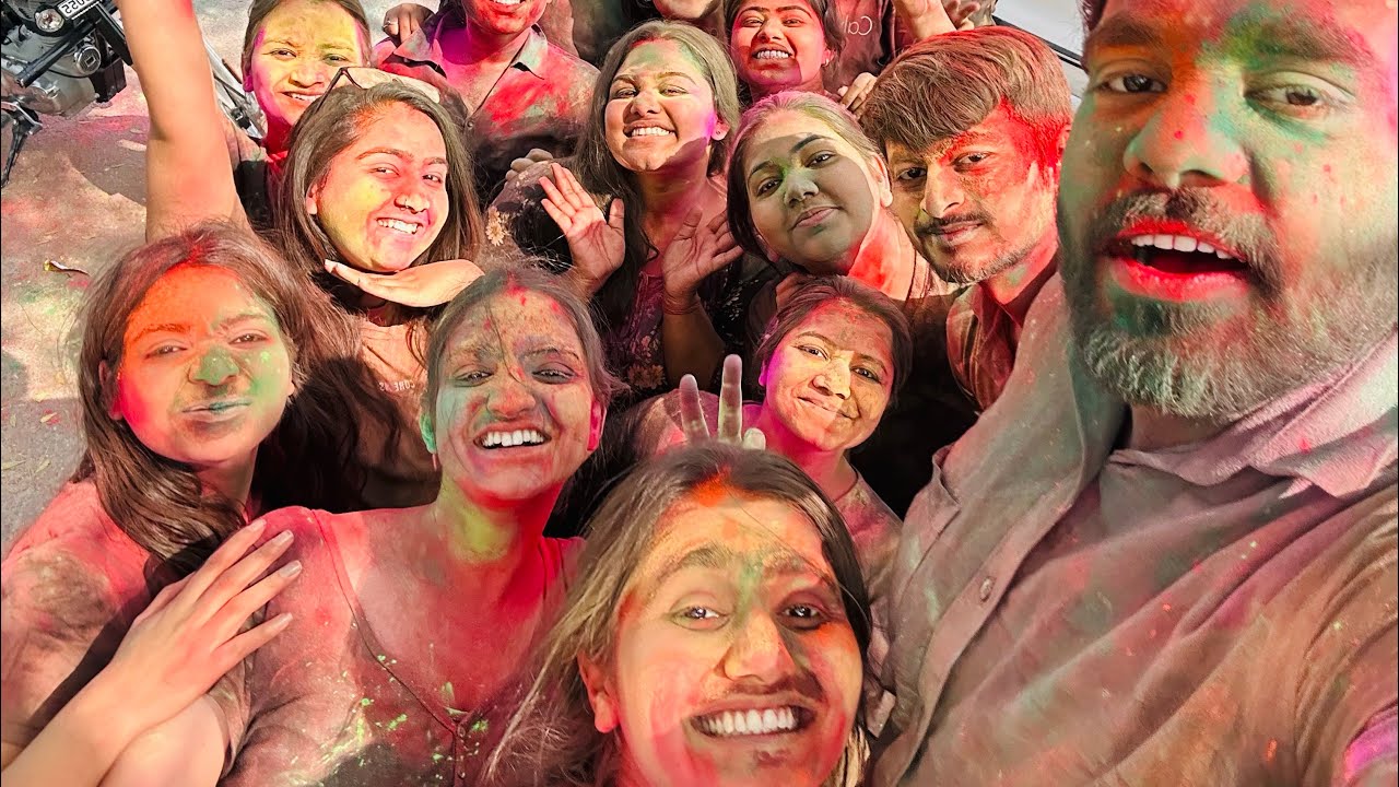 Holi celebration in Amity university || March 2024 || MPT final year