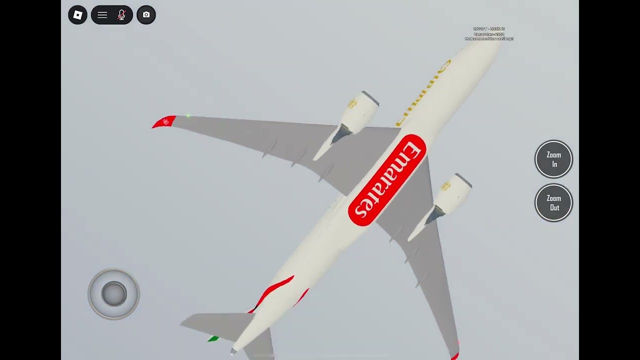 A330ceo landing and an emirates A350 go around