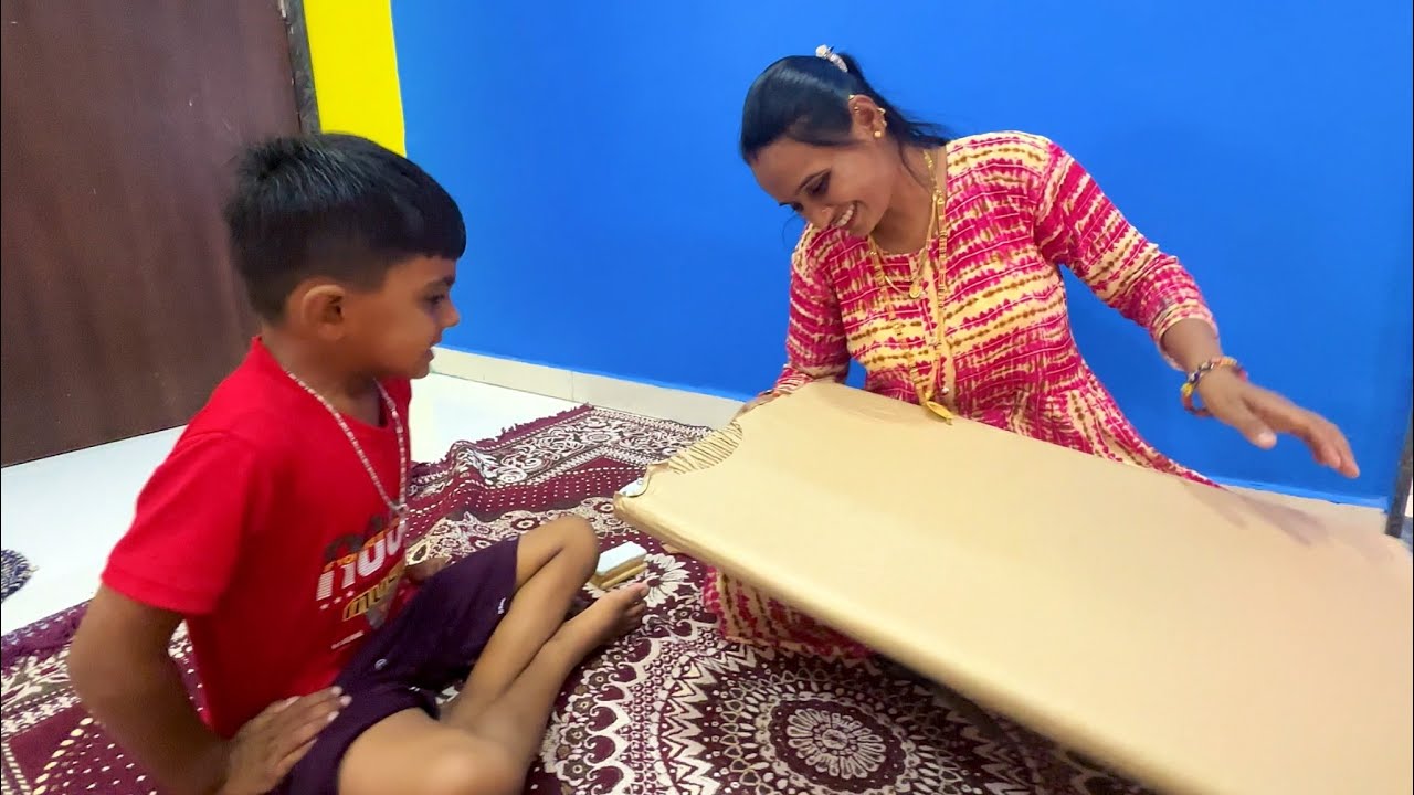 माऊलीला नवीन blackboard घेतला 🫢