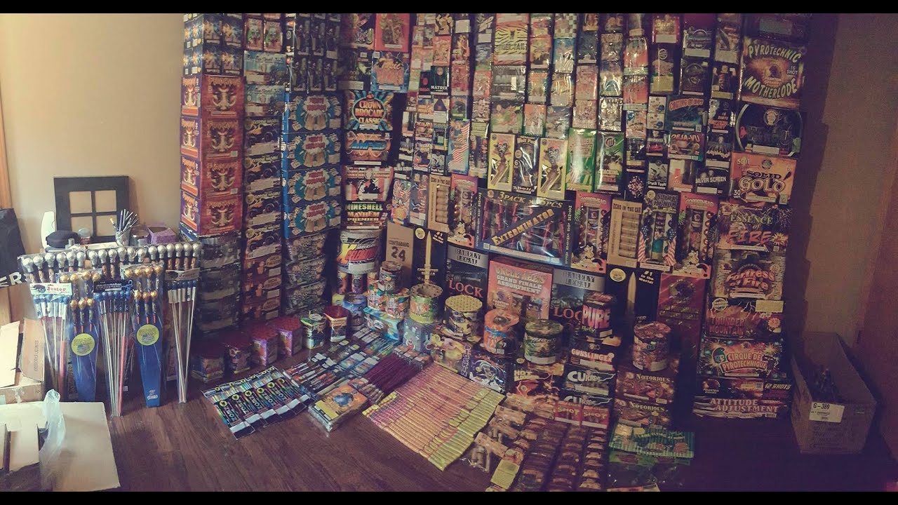 Huge 2016 Firework Stash, Enjoy!