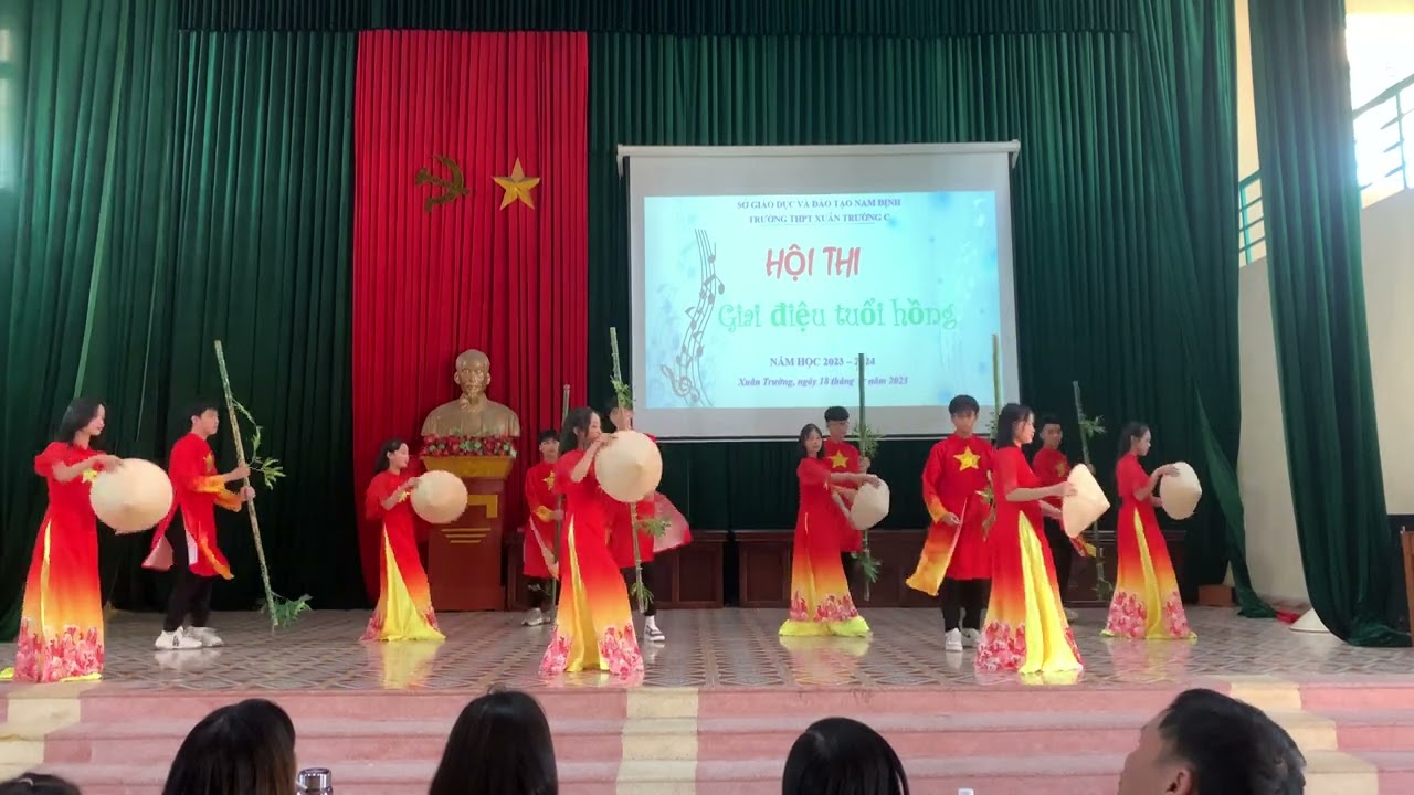 Múa:Một vòng Việt Nam -12A1(2023-2024) Xuân Trường C