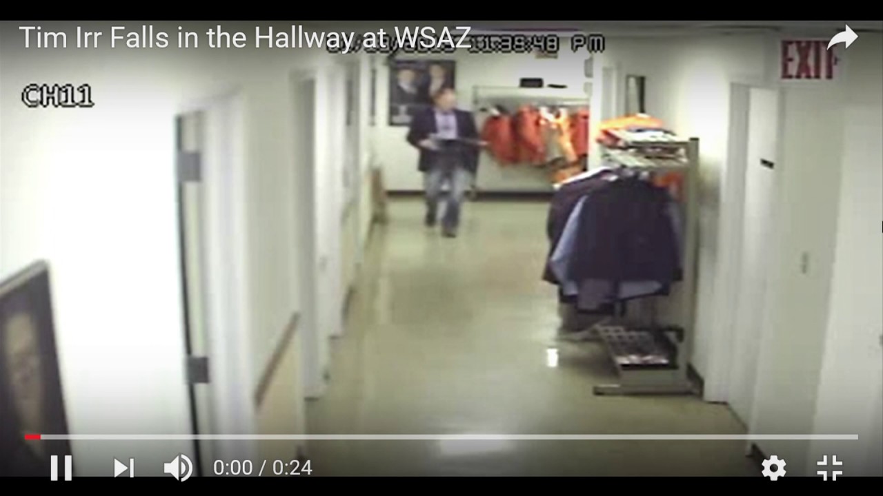 WSAZ First Look at Four - Tim Falls in the WSAZ Hallway