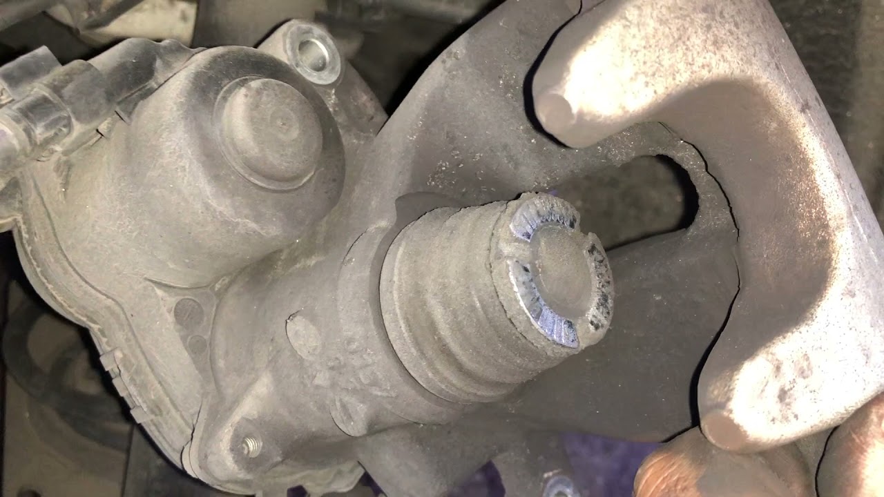 Cambiar frenos Mercedes A200