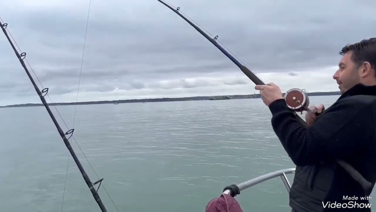 fishing Gilkicker Point / 33ft Aquabell.
