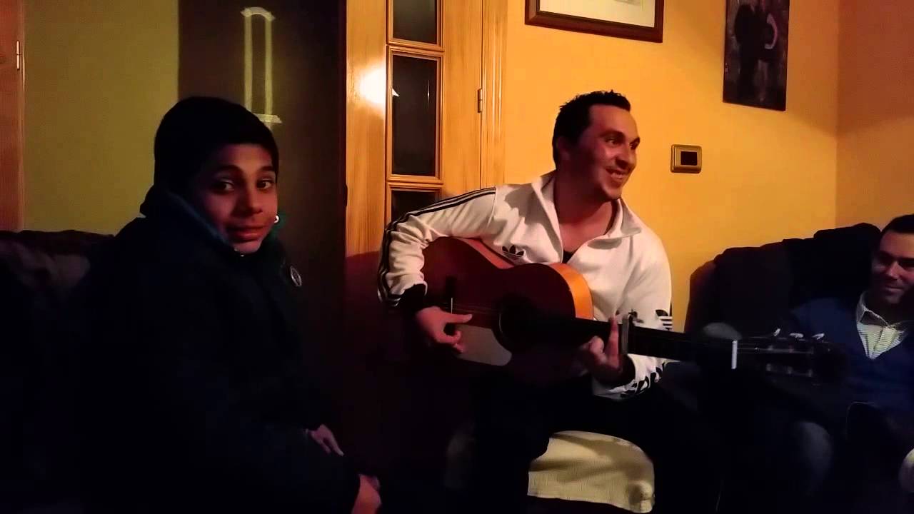 El pin con sus primos de la ñora