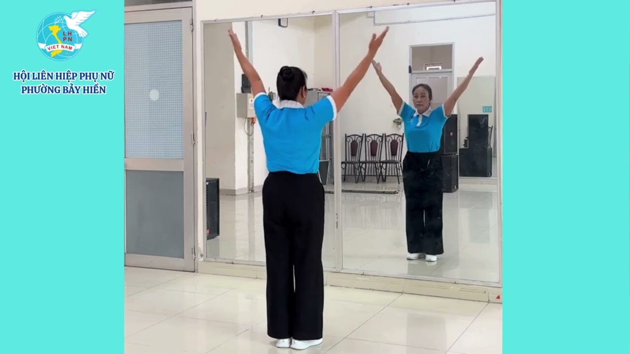 Bài đồng diễn dân vũ 