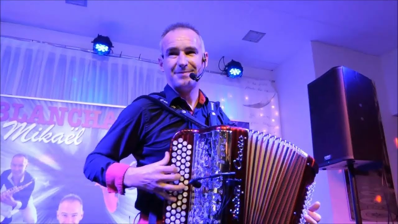Mikael BLANCHARD.  Tangos Torrides aux Arcades de Barjavelle (63) !