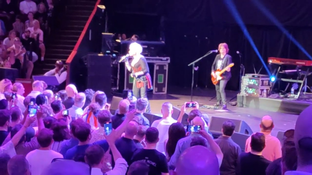 Cyndi Lauper - True Colors (26/6/24, Royal Albert Hall, London, England, UK)
