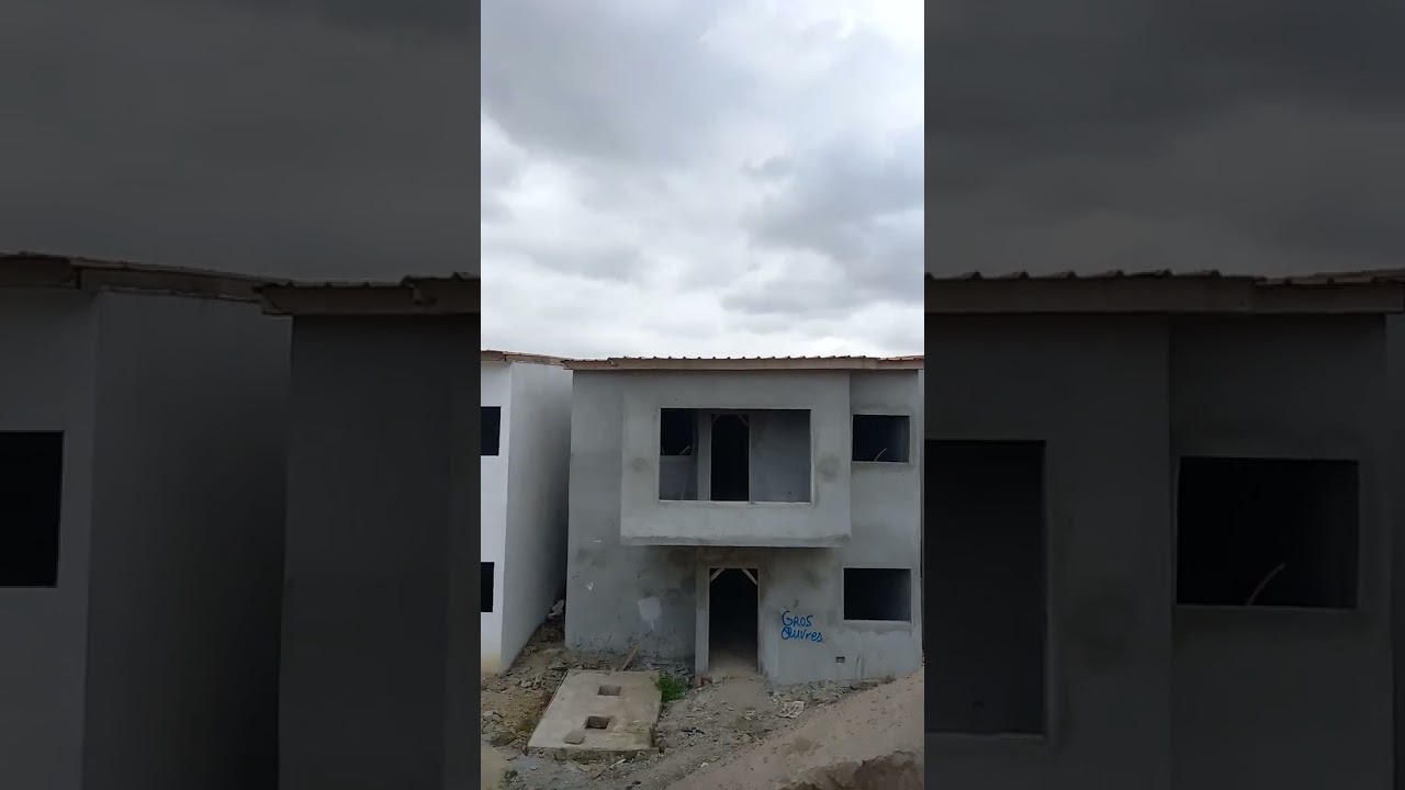 Vente des duplex de 4 pièces en Côte d'Ivoire Bingerville à 45.000.000 francs. Cel:0142089223