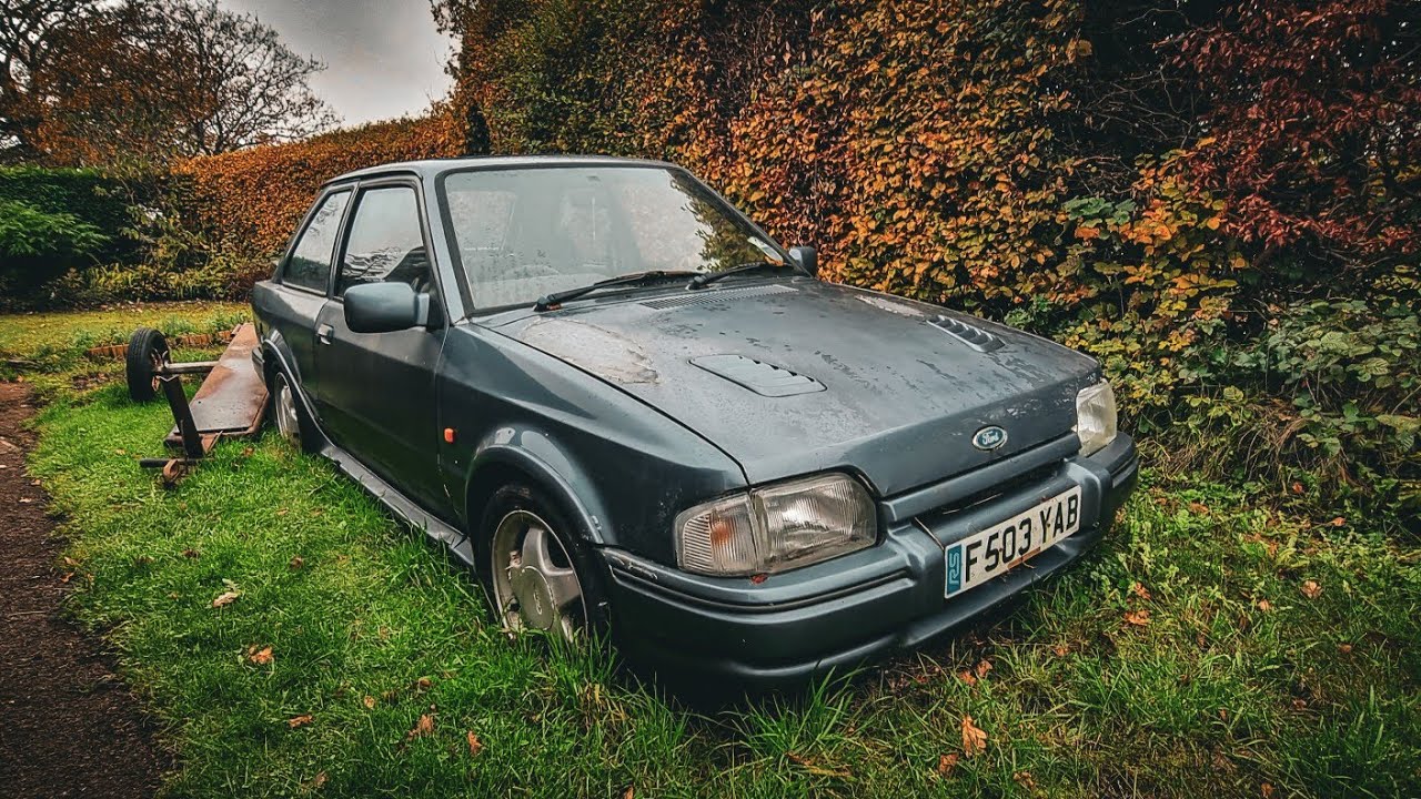 ESCORT RS TURBO гнил 13 лет на подъездной дороге в Великобритании! Невероятная находка! | IMSTOKZE