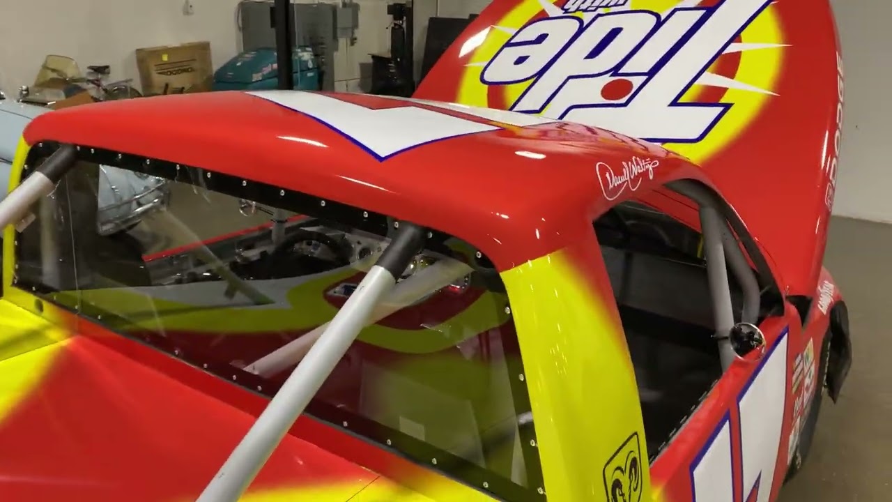 2025 Dodge Ram NASCAR Pickup Tide #17