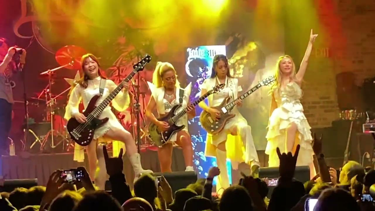 Lovebites, We the united, RocHaus, West Dundee, IL, Nov 8, 2025