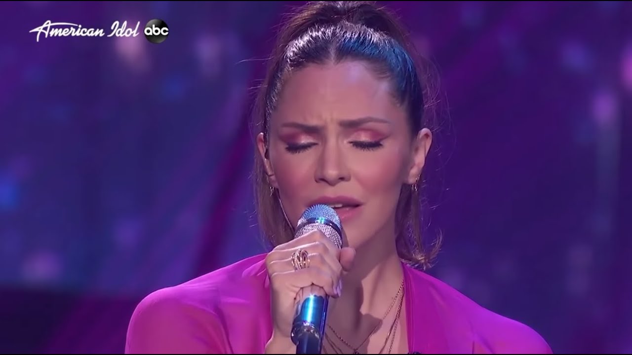 Kat McPhee sings 'The Prayer' with Willie Spence on American Idol