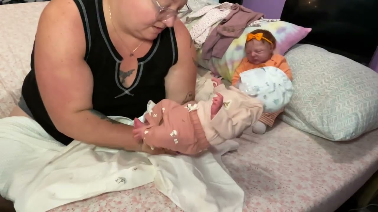 Reborn doll box opening Esenia by Irina Kaplanskaya! By Kelli Maple