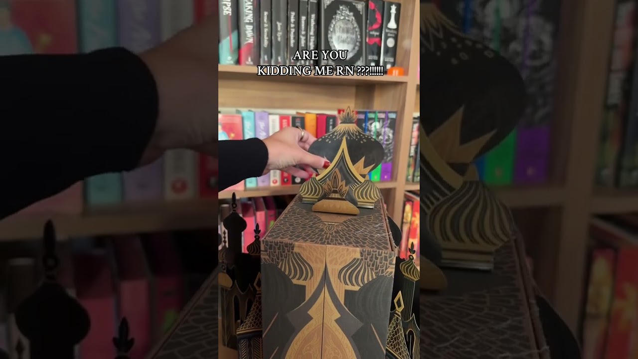WOWWW 🤯🤯🤯 LitJoy Crate you've really outdone yourselves with this Shadow and Bone set!!! 😭😍
