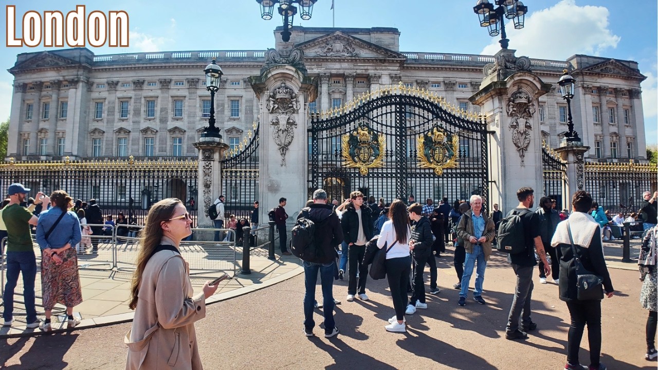London Summer Walk | The Ultra RICH Belgravia To Buckingham Palace & Green Park | POV