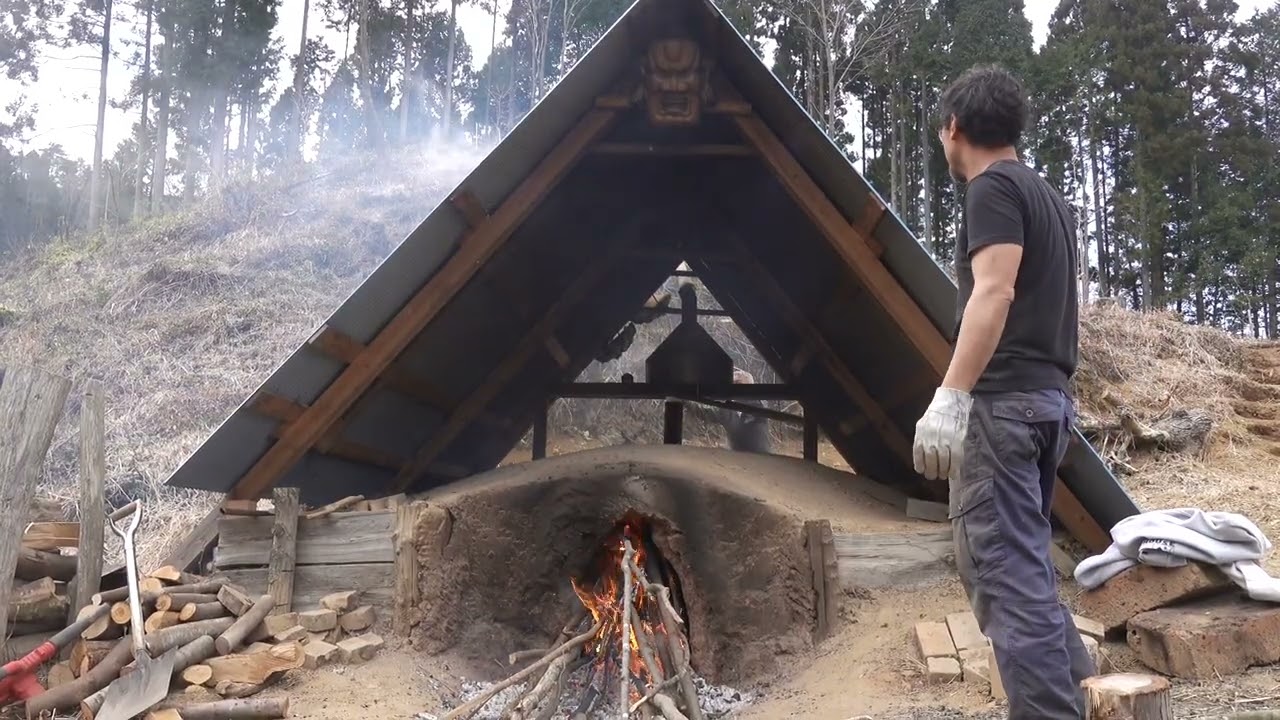 炭焼き Charcoal making  part 1