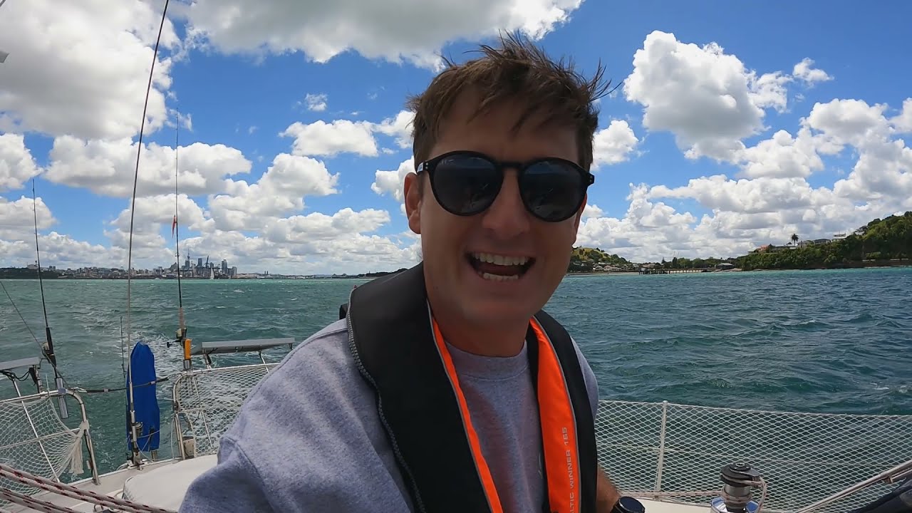 SOLO sailing Auckland to Paihia leg 1, 7.2knots on average to Kawau in a 37FT Sloop.
