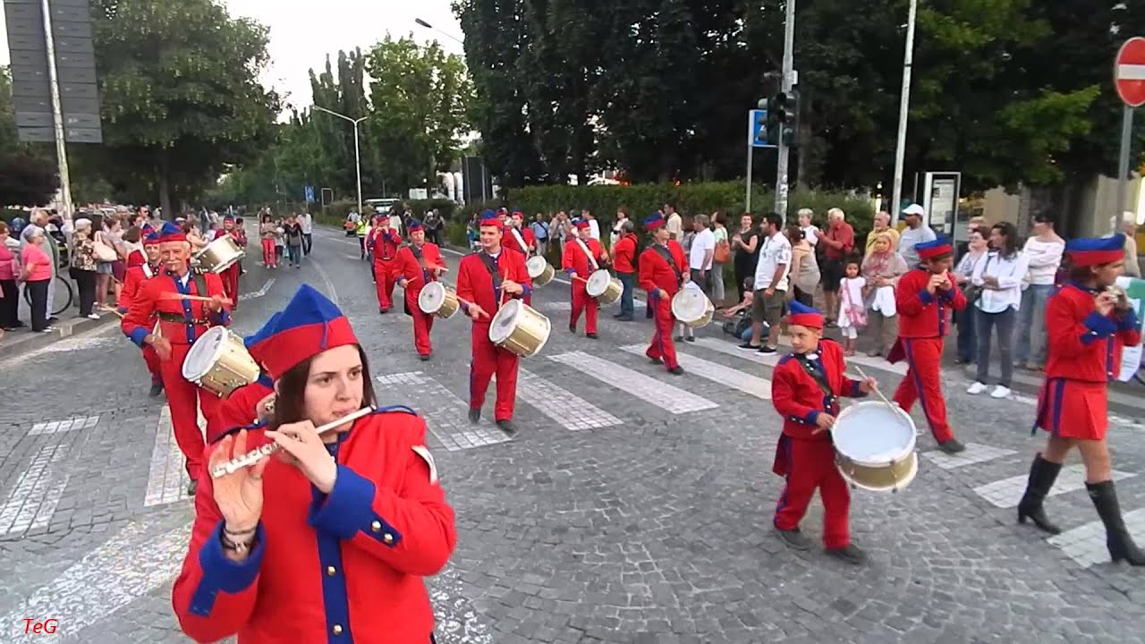 Pifferi, Tamburi e Majorettes di Lessolo