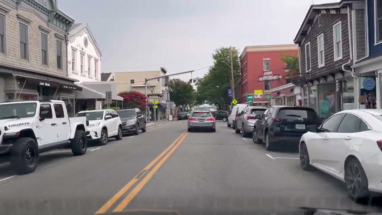 Long Island Drive: Greenport to Cutchogue in a Chrysler Pacifica on NYS Route 25