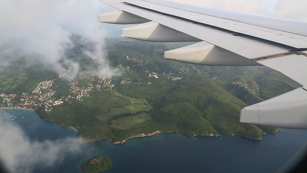 Séjour en Martinique 2016  ( atterrissage à l'Aéroport international Aimé Césaire )