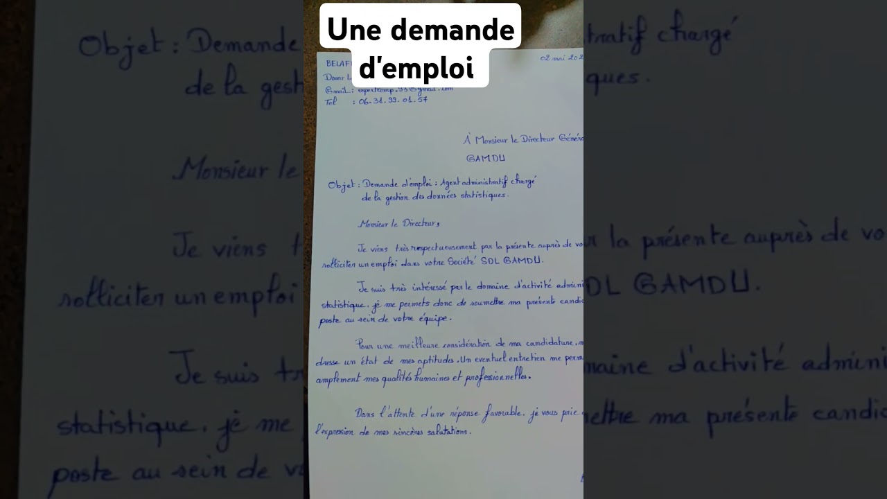 La demande d'emploi manuscrite , recrutement massif