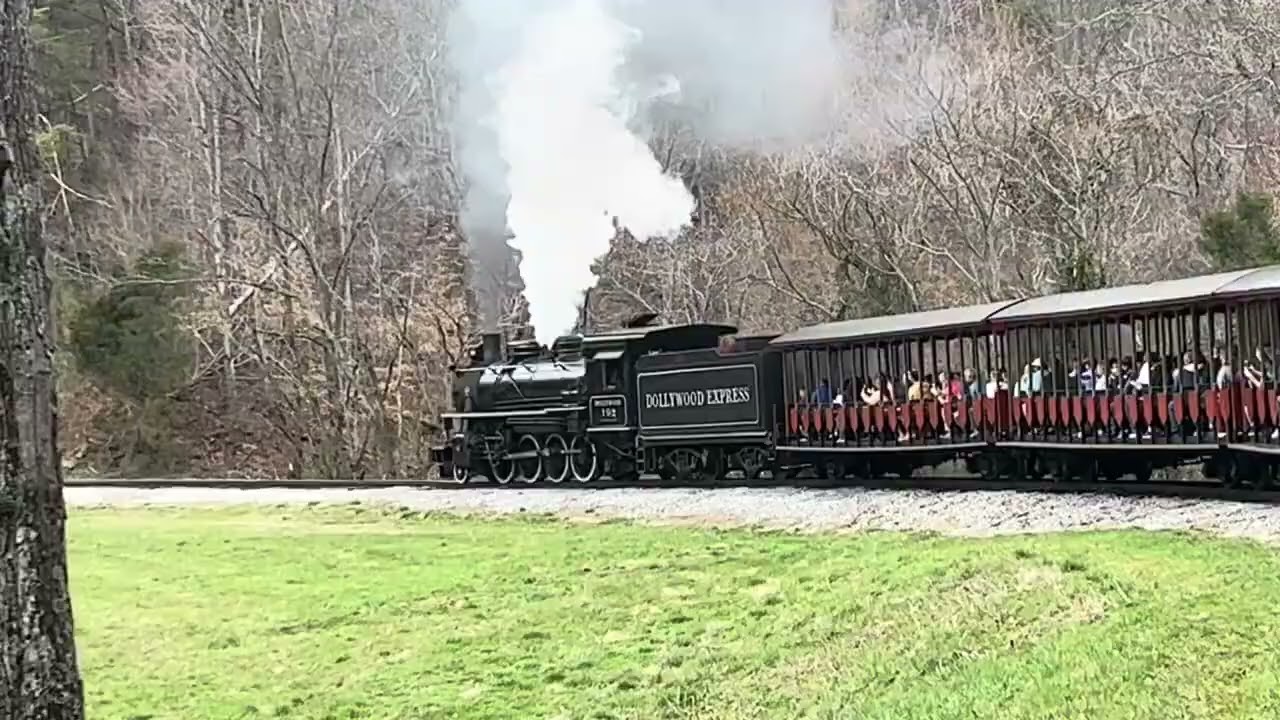 Dollywood Express Train Ride March 2024