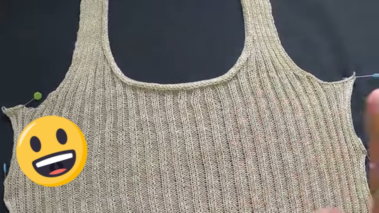 blusa de verão canelada cavada feita em máquina de tricô