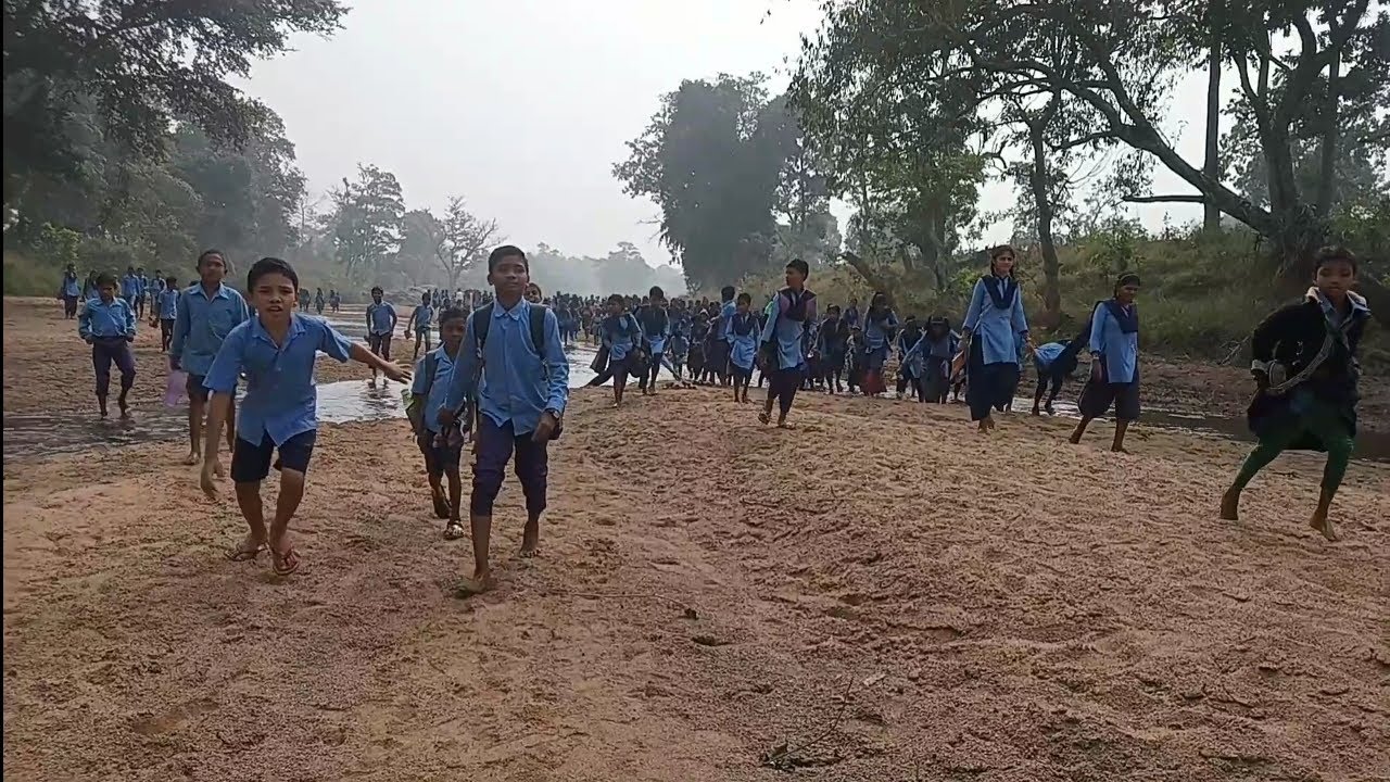 शासकीय आश्रमशाळा जारावंडी च्या आठवणी  🥰 @najukkashiwar5894  #new#schoollife #masti 🚴video 🤸‍♀️