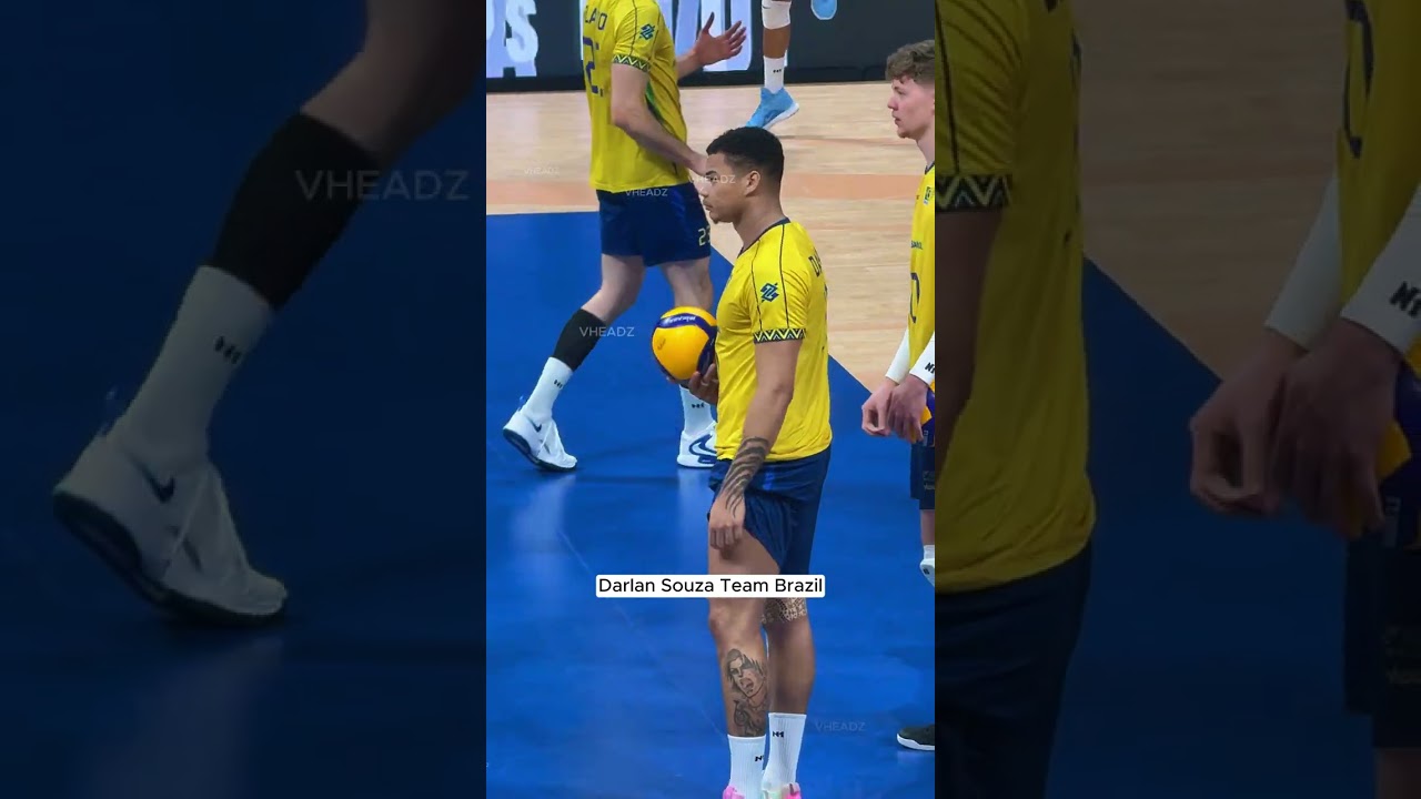 Волейбольная обувь Дарлана Соузы на чемпионате мира