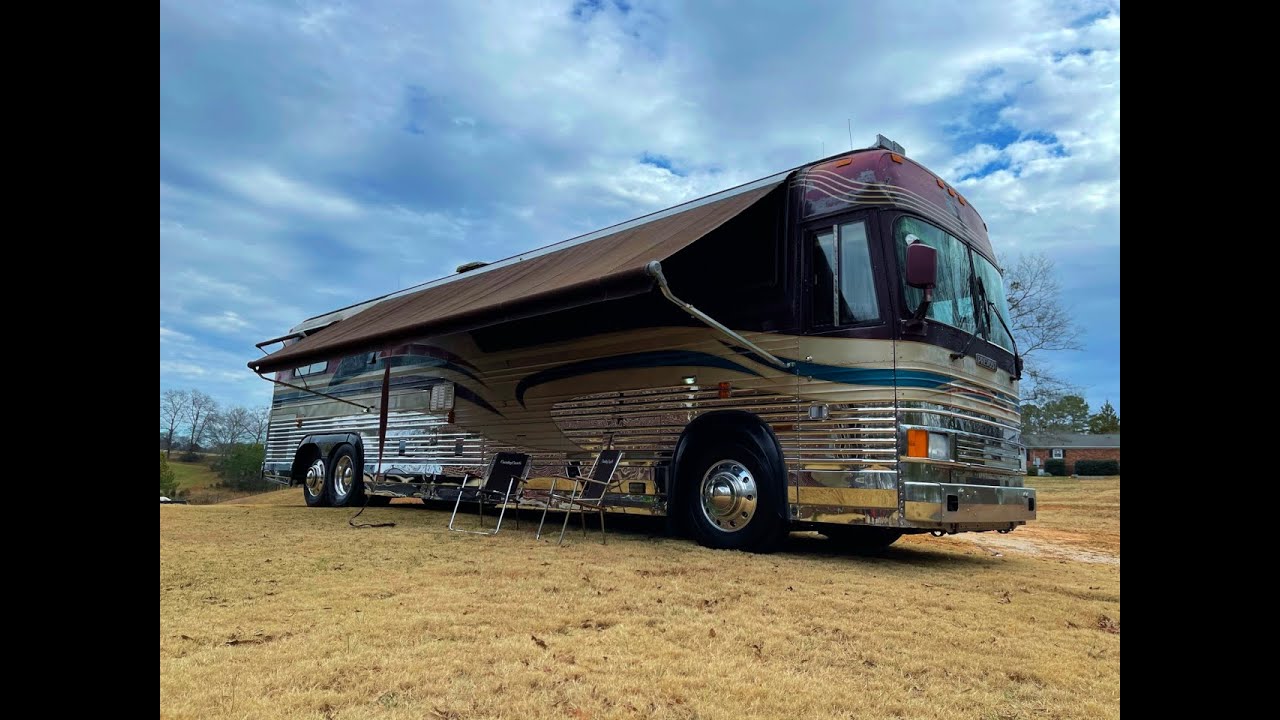 1988 COUNTRY COACH PREVOST XL40 WITH A DETROIT 8V92 V8 TURBO DIESEL SOLD!