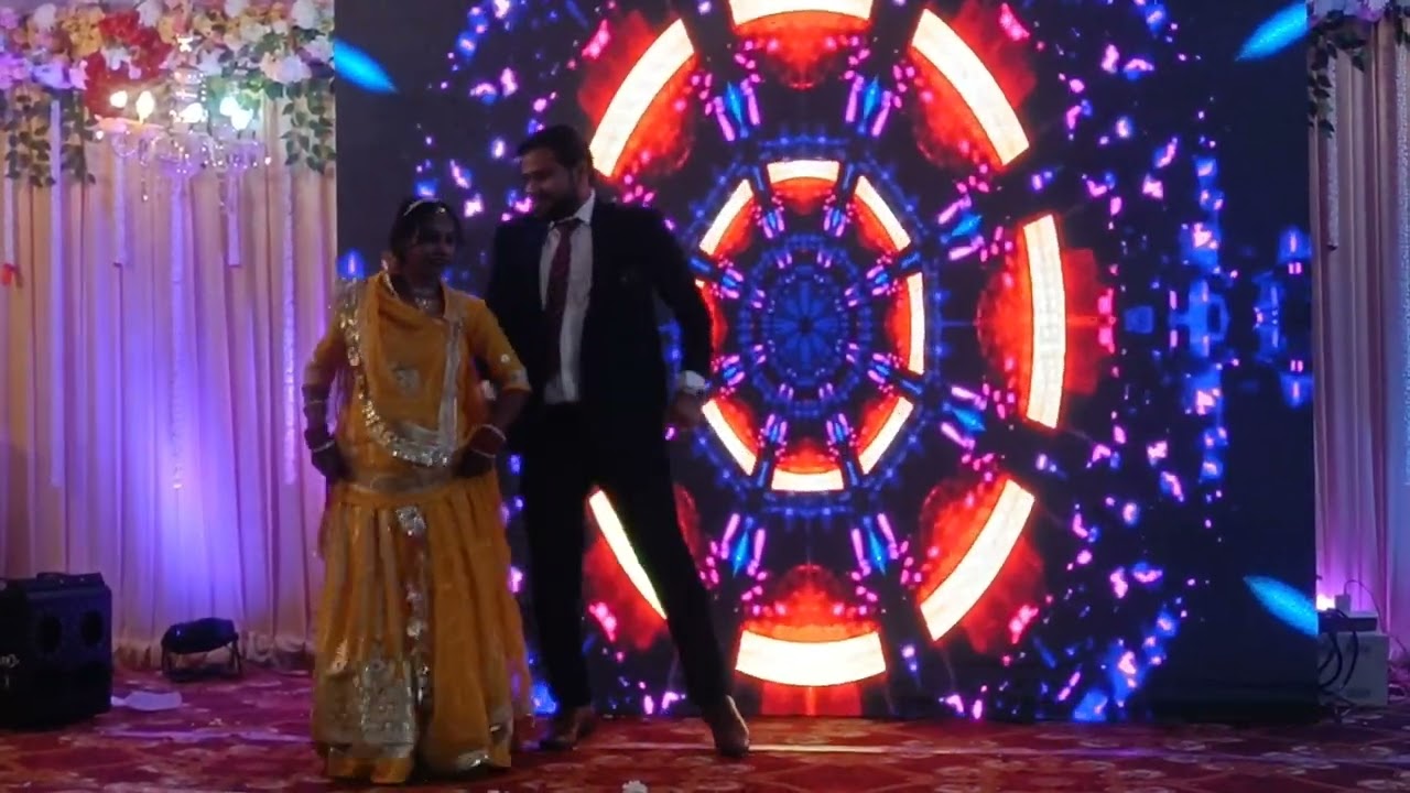 Satyavijay Deeksha dance 💖💖 mere college ki ek ladki hai Couple Dance shadi dance #coupledance 