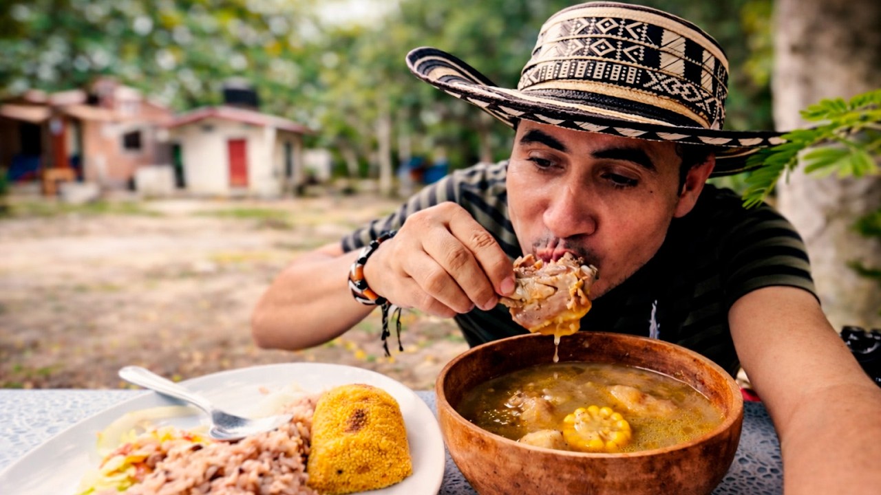Comiendo Platos Típicos de MAIZ en Ruta Turística del Festival del  MAIZ