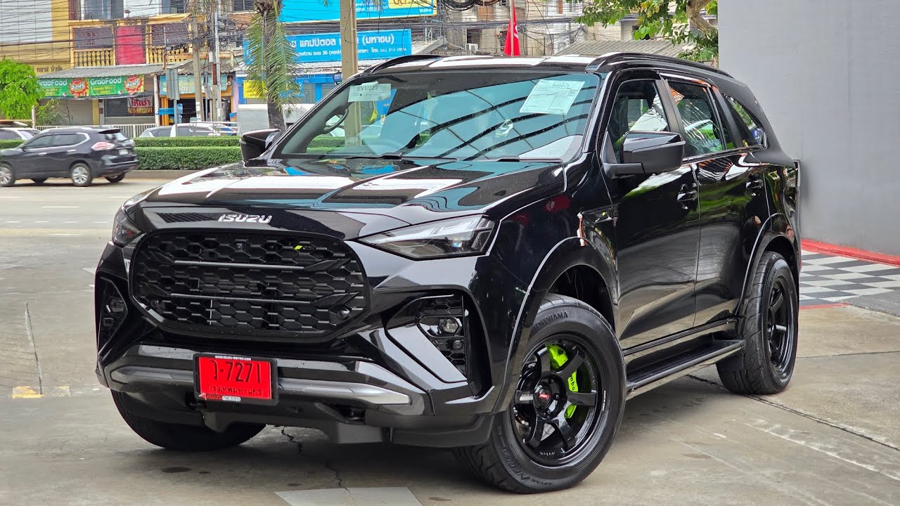 Mu-x 3.0 4×4 RS สีดำ เปลี่ยนล้อ ใส่โช๊ค profender ปีกนกปรับองศา โหลดจัดทรง